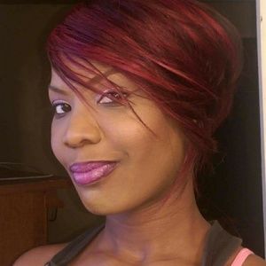 Meet your Posher, Siovhan